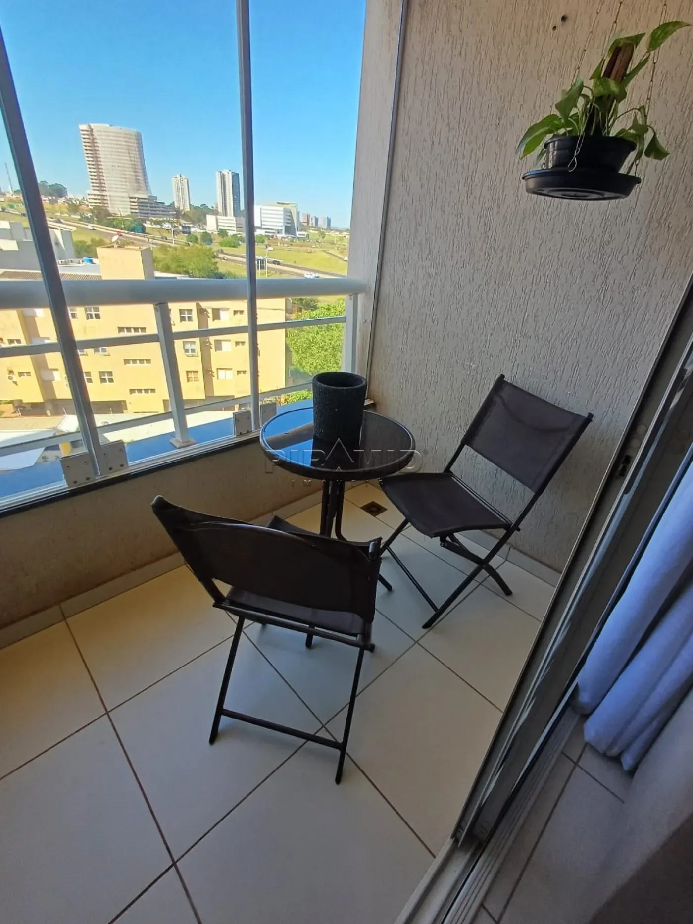 Alugar Apartamento / Padr&atilde;o em Ribeir&atilde;o Preto R$ 2.250,00 - Foto 8