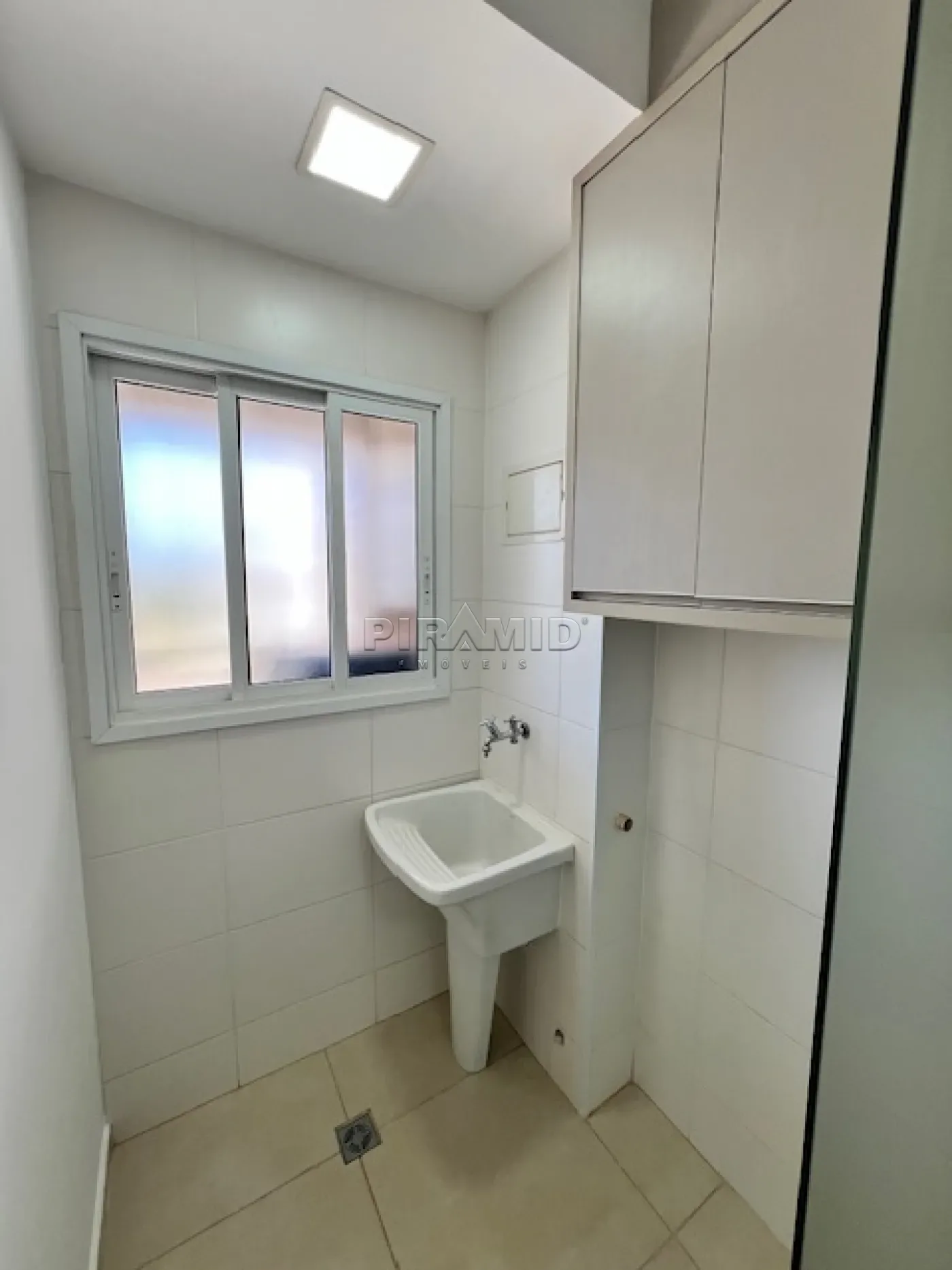 Alugar Apartamento / Padr&atilde;o em Ribeir&atilde;o Preto R$ 2.800,00 - Foto 16