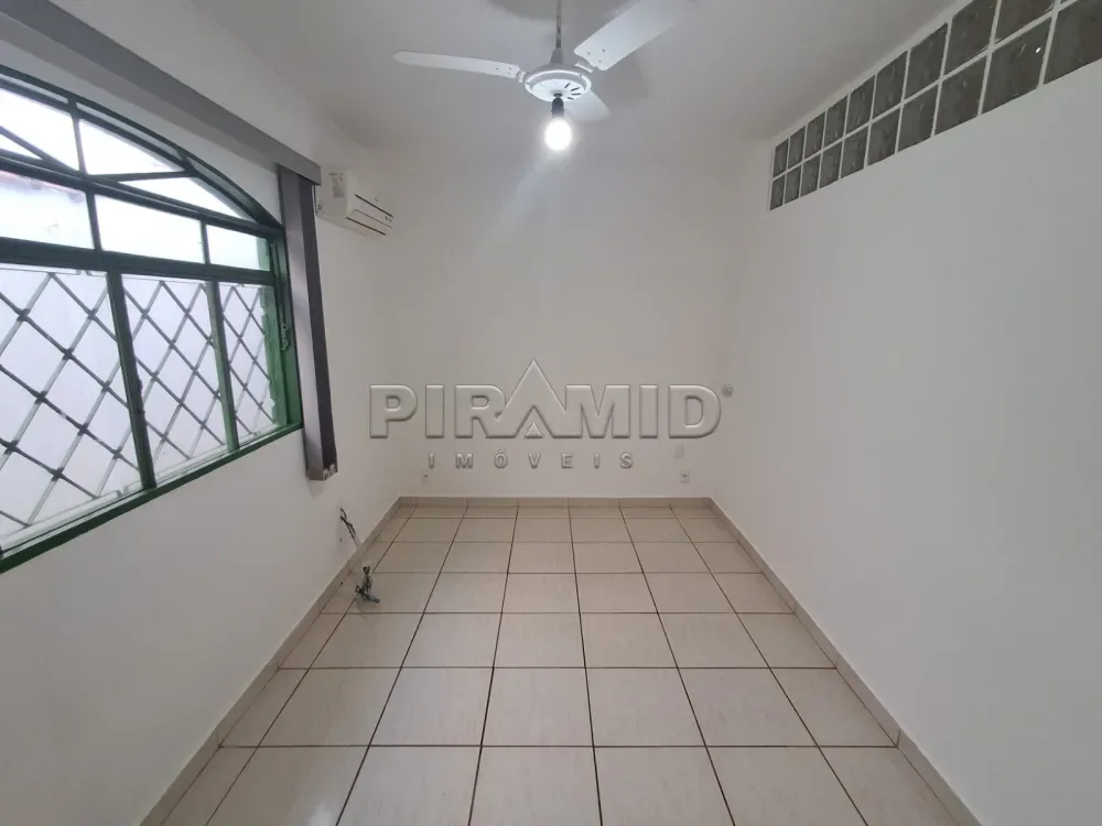 Alugar Casa / Padr&atilde;o em Ribeir&atilde;o Preto R$ 2.500,00 - Foto 12