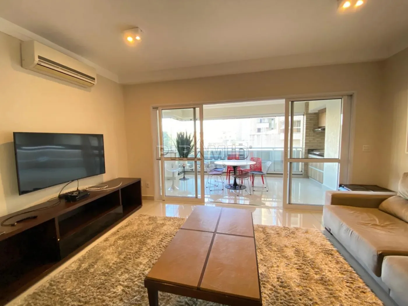 Alugar Apartamento / Padr&atilde;o em Ribeir&atilde;o Preto R$ 6.000,00 - Foto 4