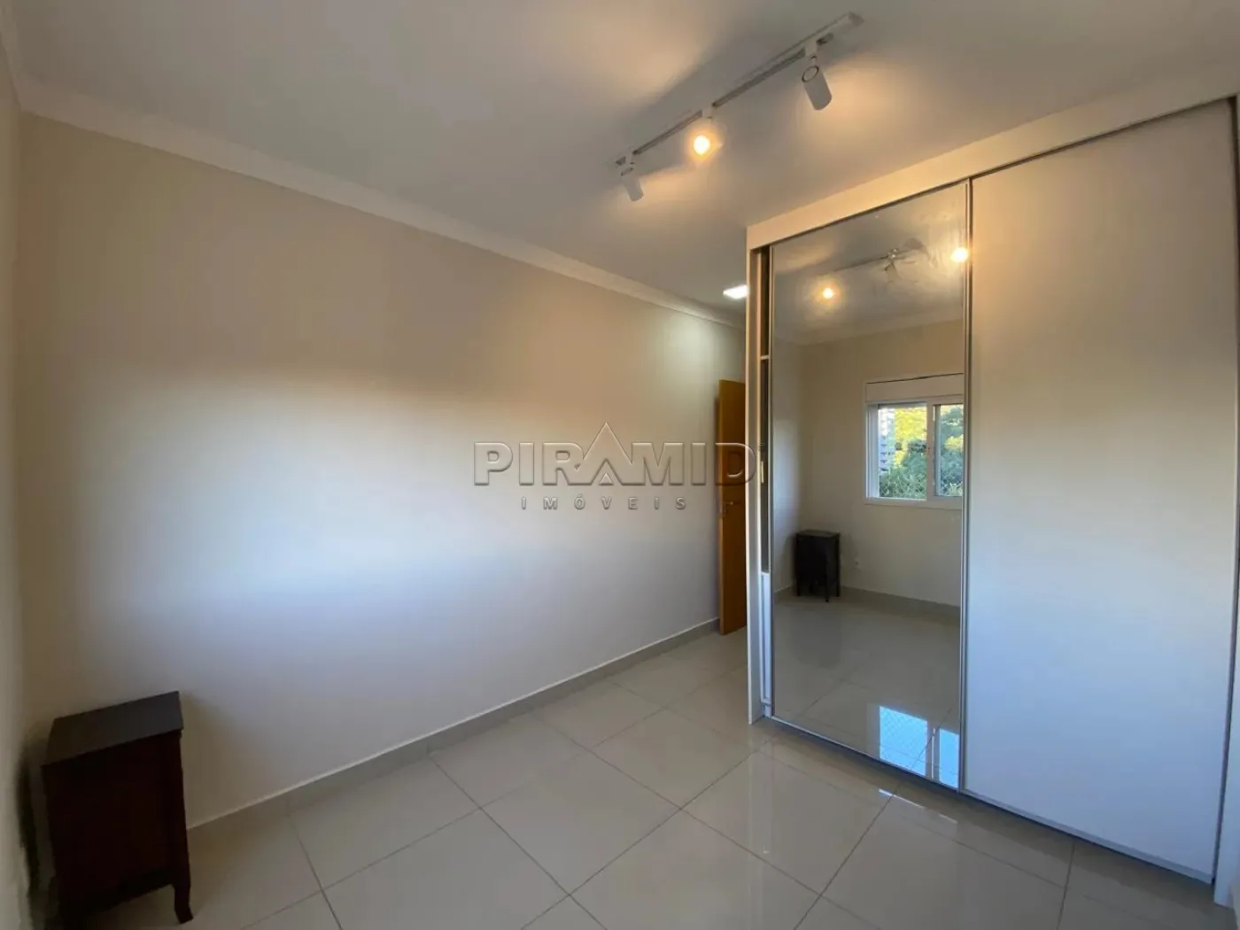 Alugar Apartamento / Padr&atilde;o em Ribeir&atilde;o Preto R$ 6.000,00 - Foto 13