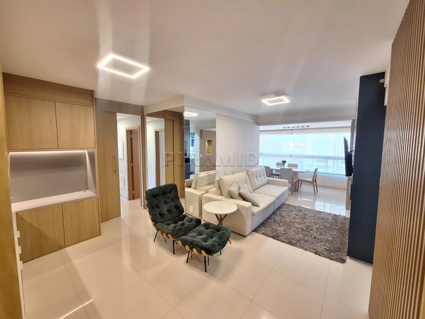 Alugar Apartamento / Padr&atilde;o em Ribeir&atilde;o Preto R$ 6.000,00 - Foto 1