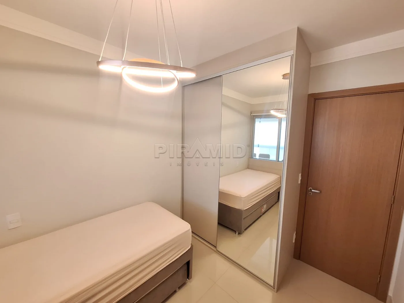 Alugar Apartamento / Padr&atilde;o em Ribeir&atilde;o Preto R$ 6.000,00 - Foto 15
