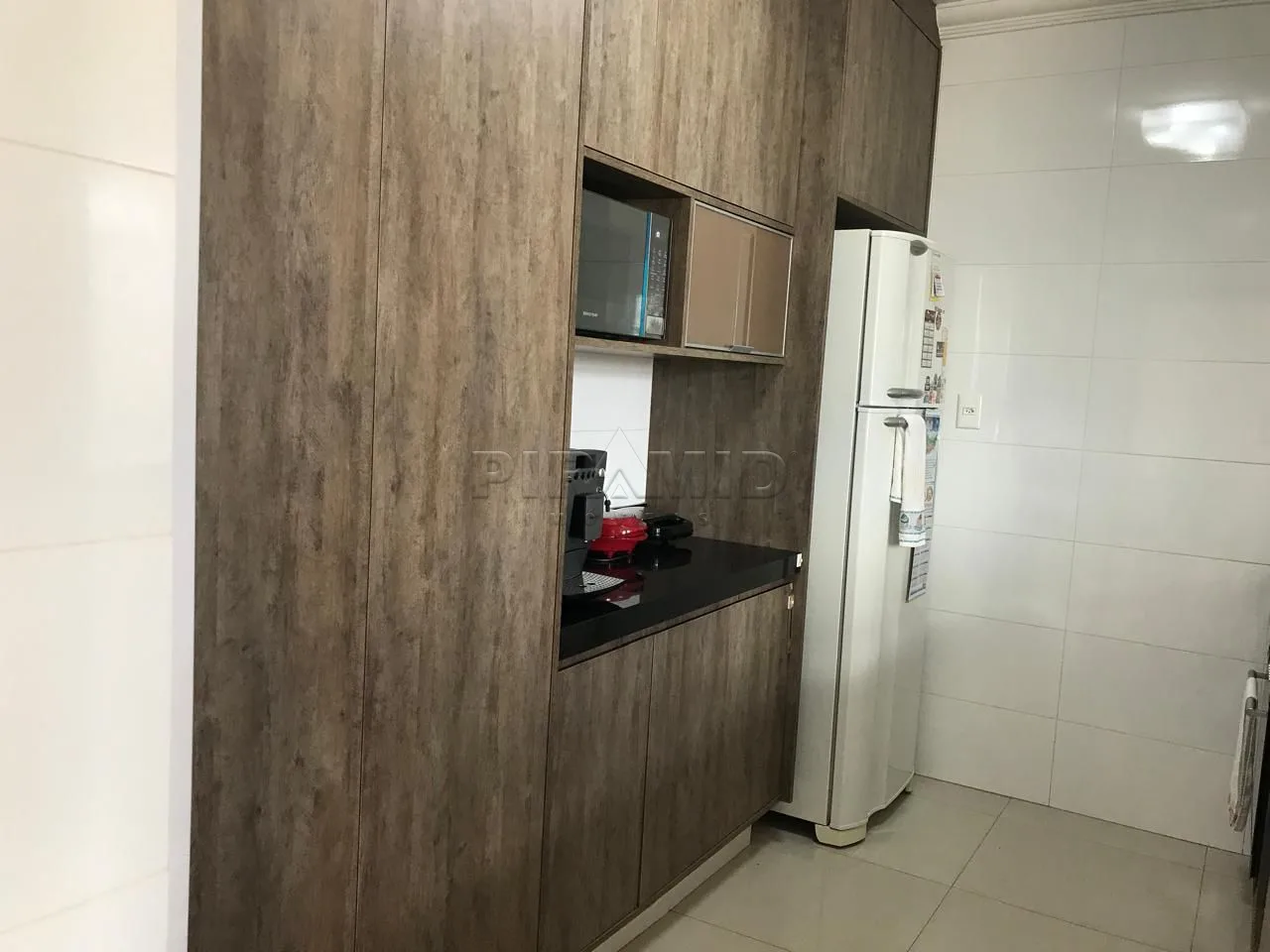 Alugar Apartamento / Padr&atilde;o em Ribeir&atilde;o Preto R$ 3.300,00 - Foto 28