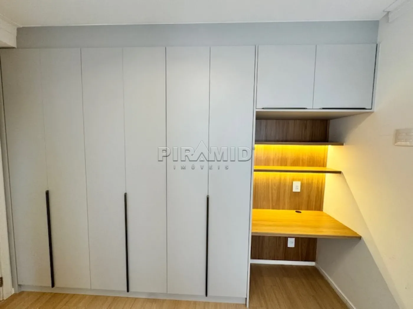 Alugar Apartamento / Padr&atilde;o em Ribeir&atilde;o Preto R$ 6.000,00 - Foto 10