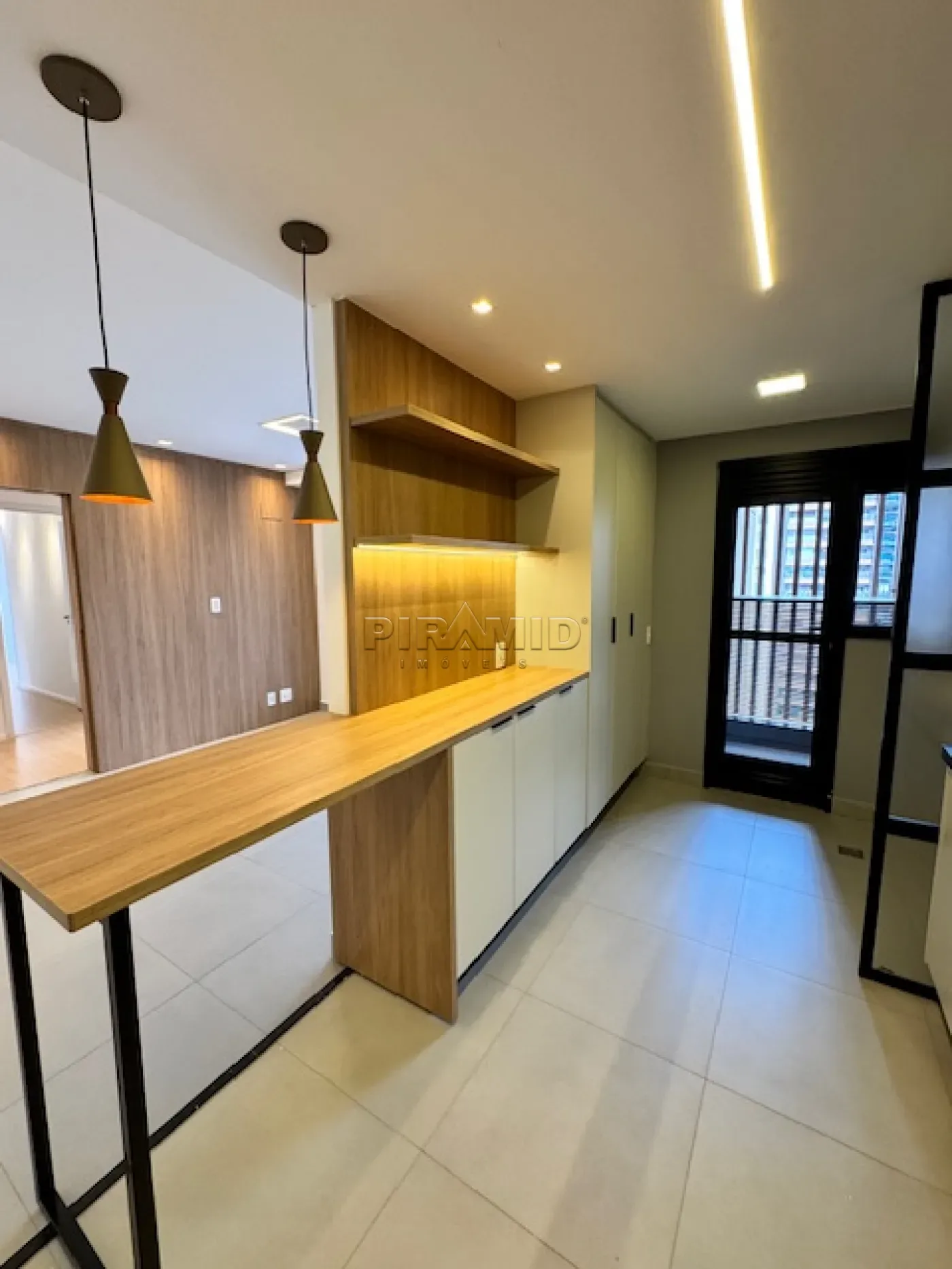 Alugar Apartamento / Padr&atilde;o em Ribeir&atilde;o Preto R$ 6.000,00 - Foto 25