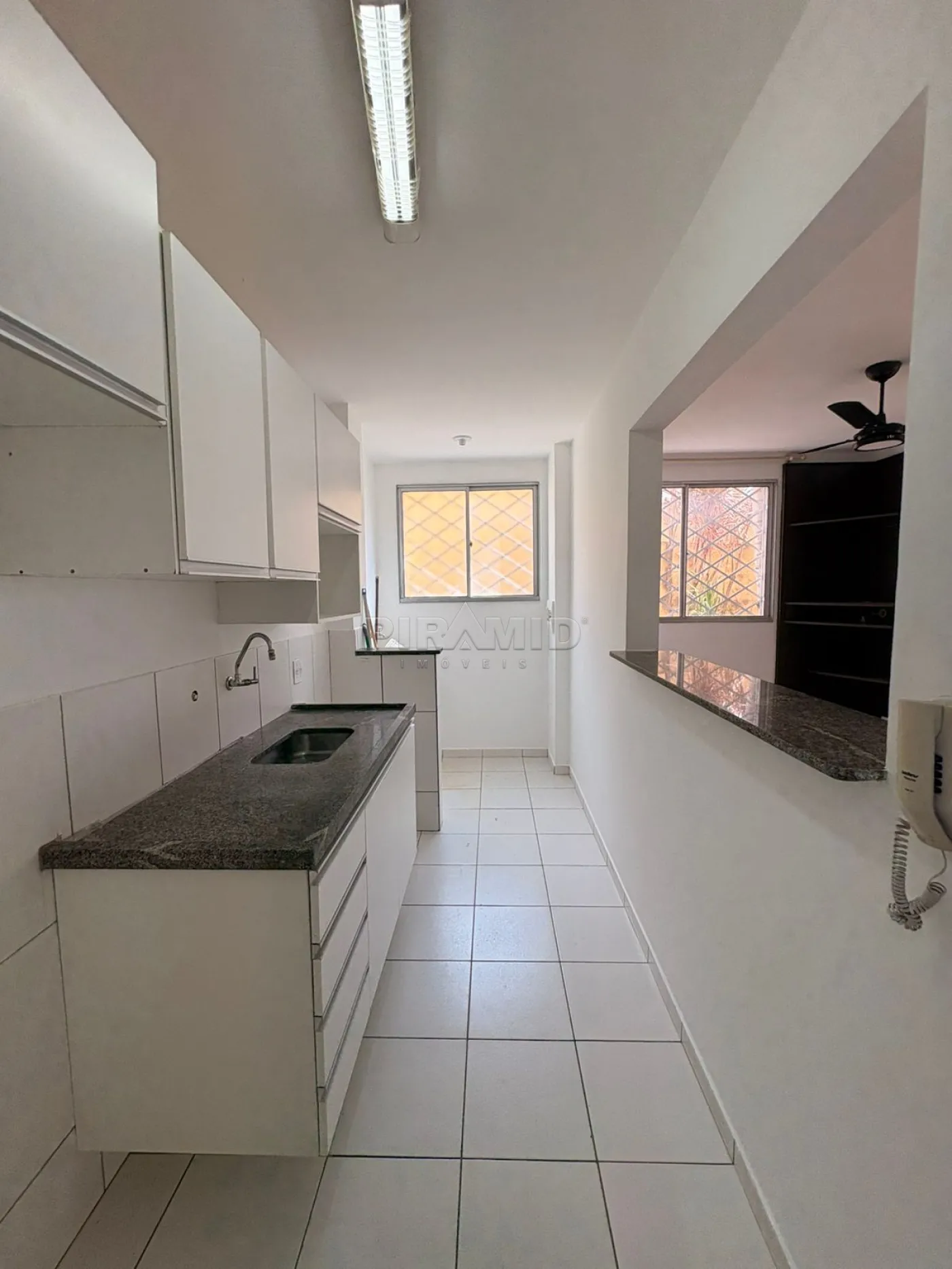 Comprar Apartamento / Padr&atilde;o em Ribeir&atilde;o Preto R$ 190.000,00 - Foto 4