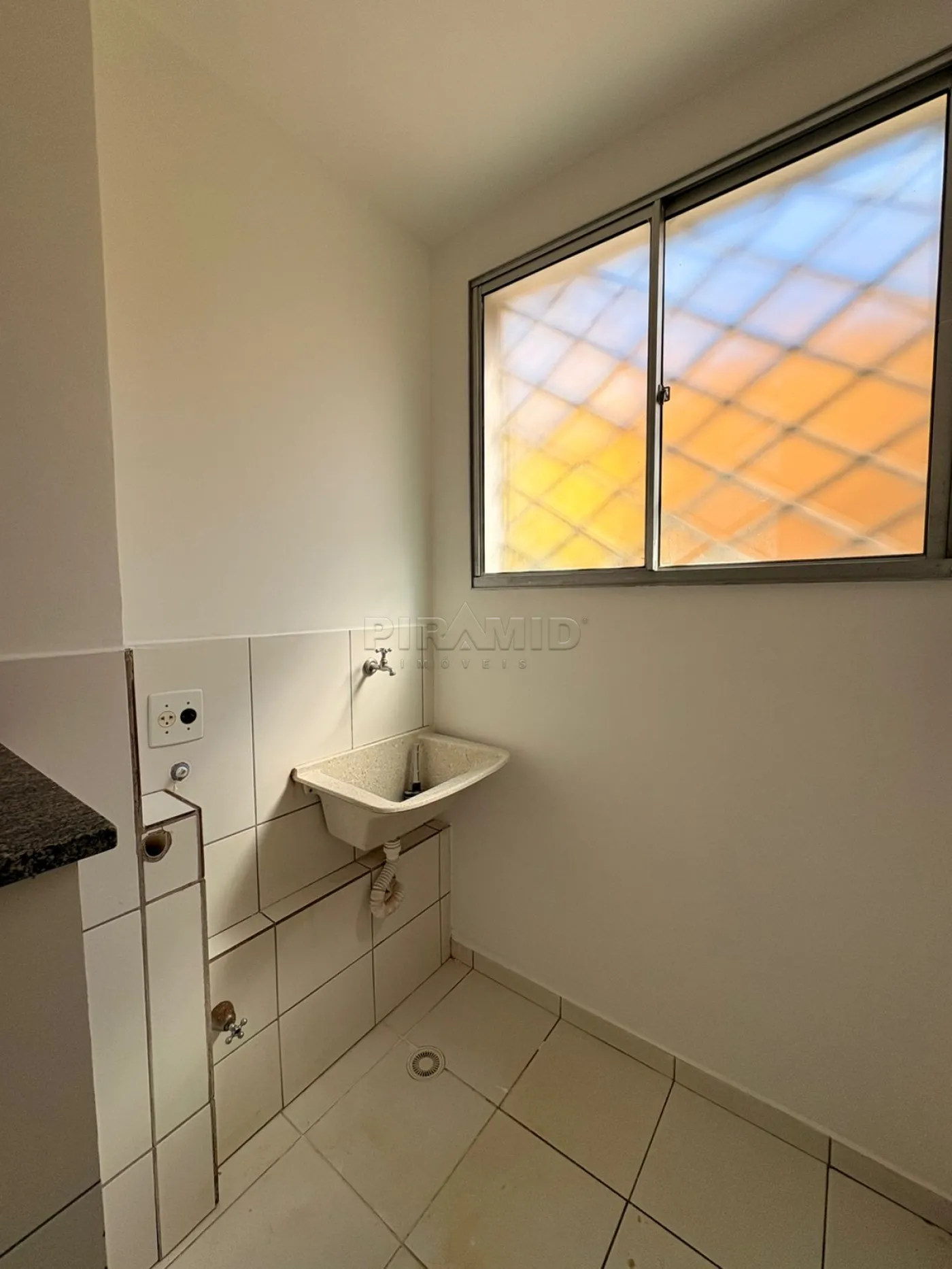 Comprar Apartamento / Padr&atilde;o em Ribeir&atilde;o Preto R$ 190.000,00 - Foto 9