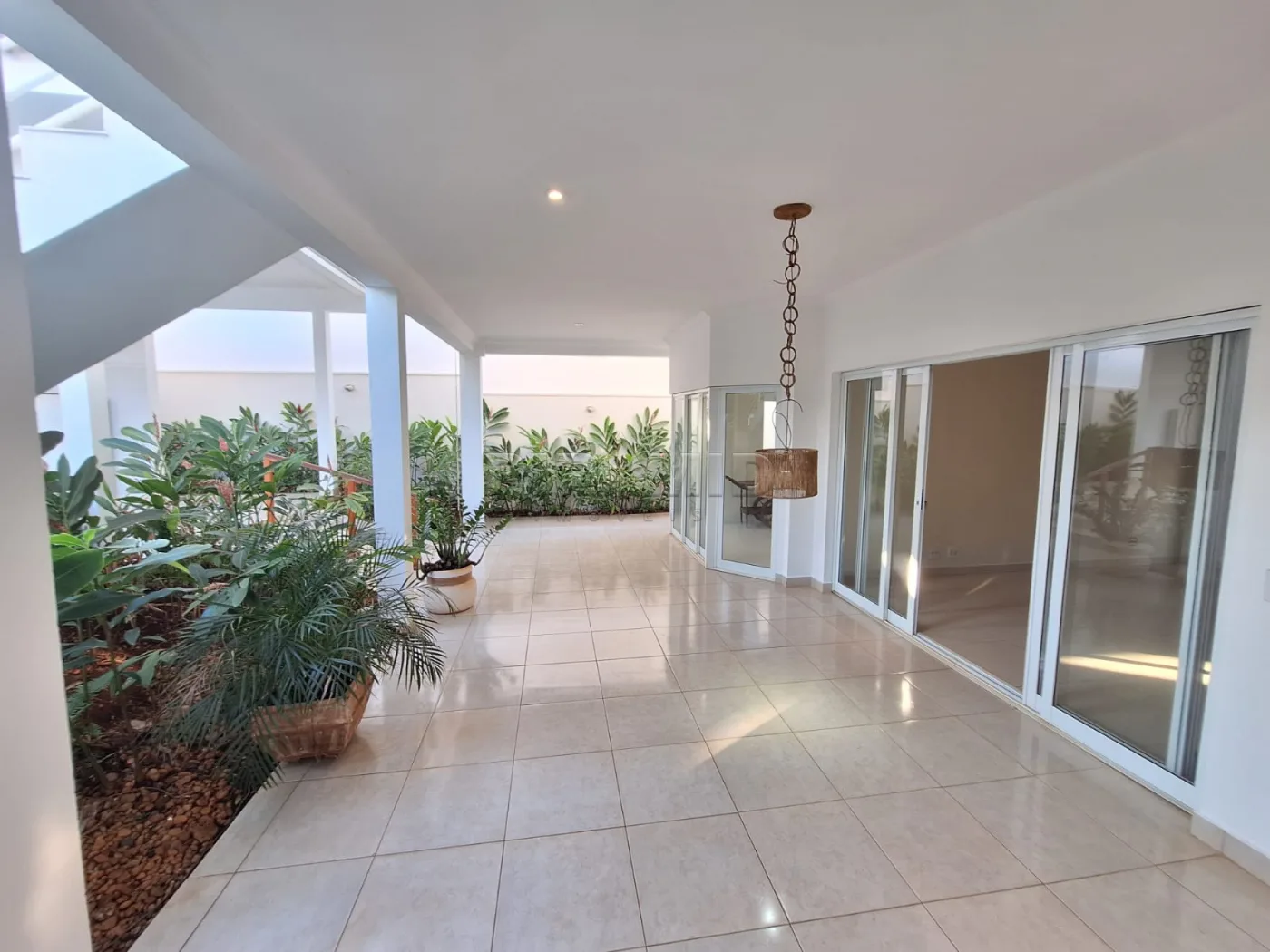 Alugar Casa / Condom&iacute;nio em Ribeir&atilde;o Preto R$ 14.000,00 - Foto 17