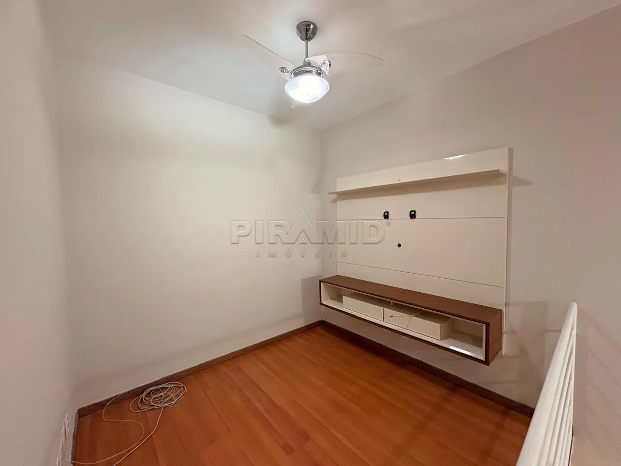 Alugar Casa / Condom&iacute;nio em Ribeir&atilde;o Preto R$ 6.000,00 - Foto 20