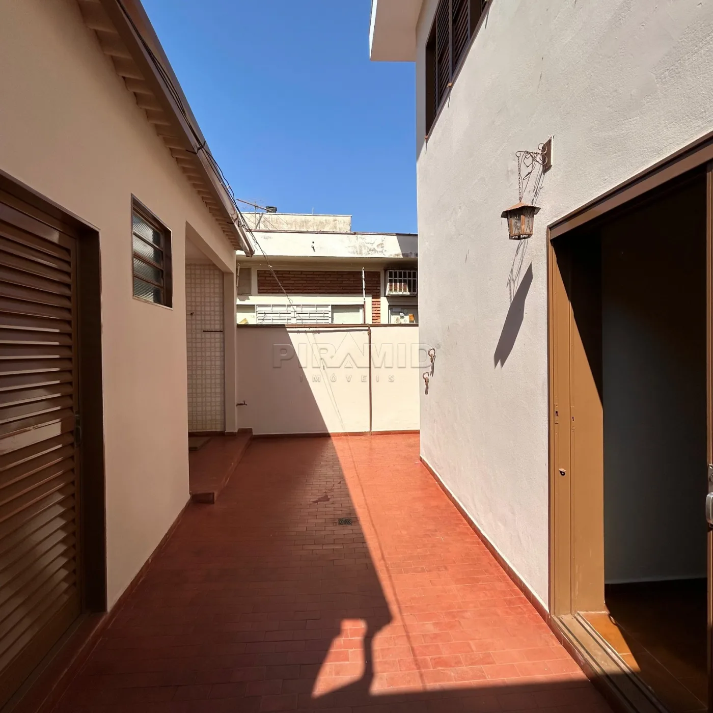 Alugar Casa / Padr&atilde;o em Ribeir&atilde;o Preto R$ 4.000,00 - Foto 30