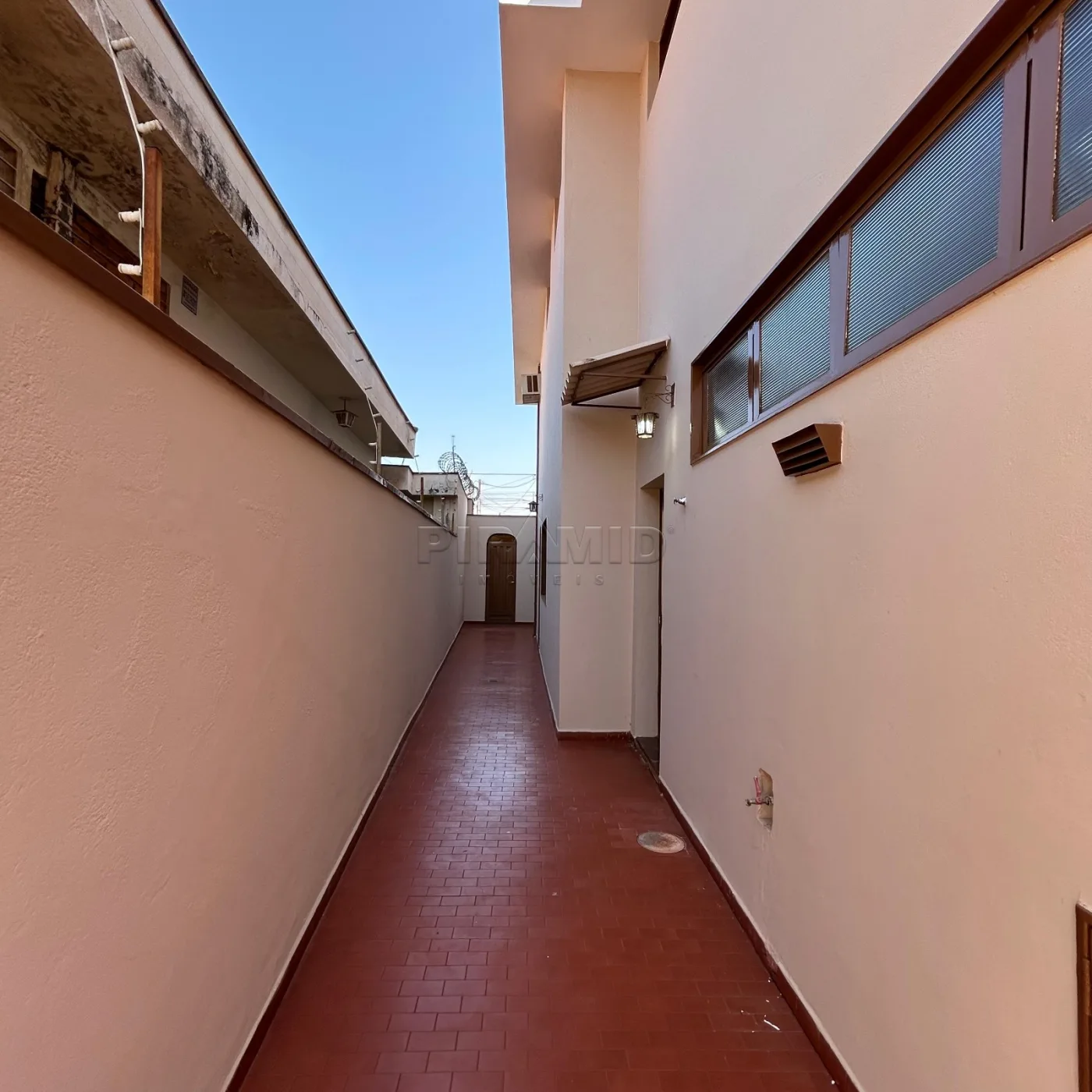 Alugar Casa / Padr&atilde;o em Ribeir&atilde;o Preto R$ 4.000,00 - Foto 33