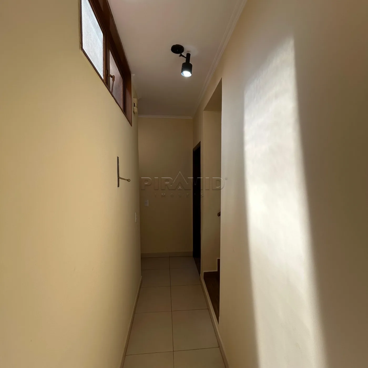 Alugar Casa / Padr&atilde;o em Ribeir&atilde;o Preto R$ 4.000,00 - Foto 37