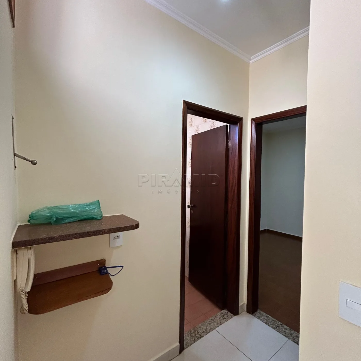 Alugar Casa / Padr&atilde;o em Ribeir&atilde;o Preto R$ 4.000,00 - Foto 38