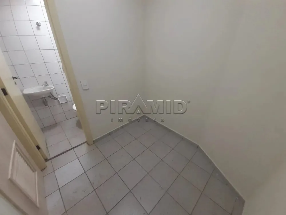Alugar Apartamento / Padr&atilde;o em Ribeir&atilde;o Preto R$ 4.100,00 - Foto 23