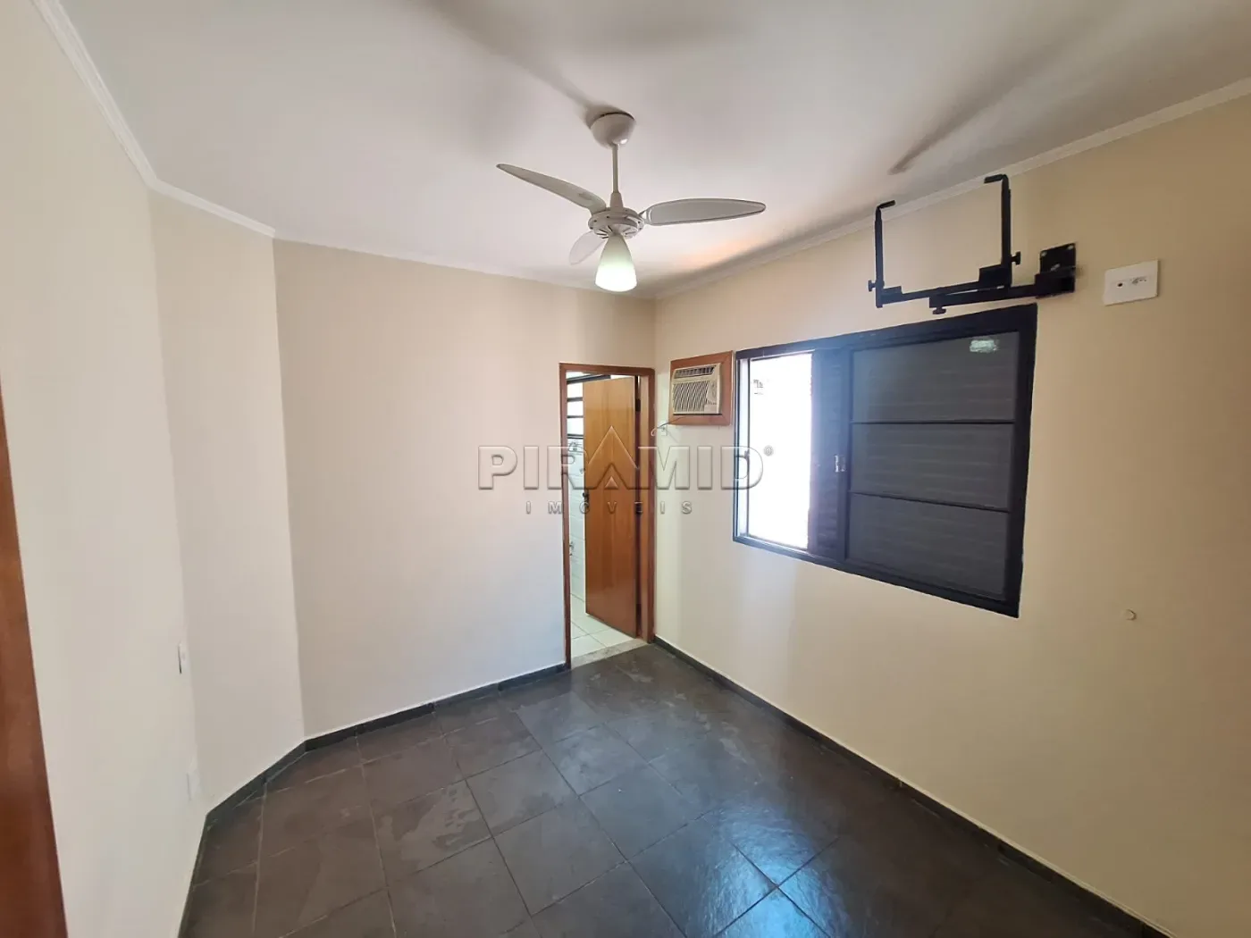 Alugar Apartamento / Padr&atilde;o em Ribeir&atilde;o Preto R$ 2.200,00 - Foto 9