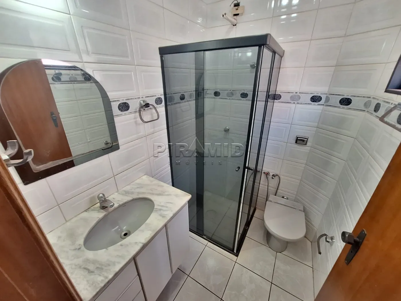 Alugar Apartamento / Padr&atilde;o em Ribeir&atilde;o Preto R$ 2.200,00 - Foto 11