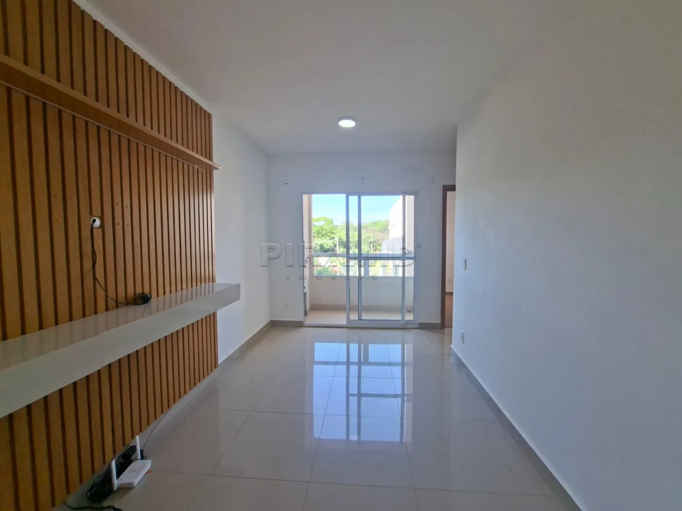 Alugar Apartamento / Padr&atilde;o em Ribeir&atilde;o Preto R$ 1.650,00 - Foto 6