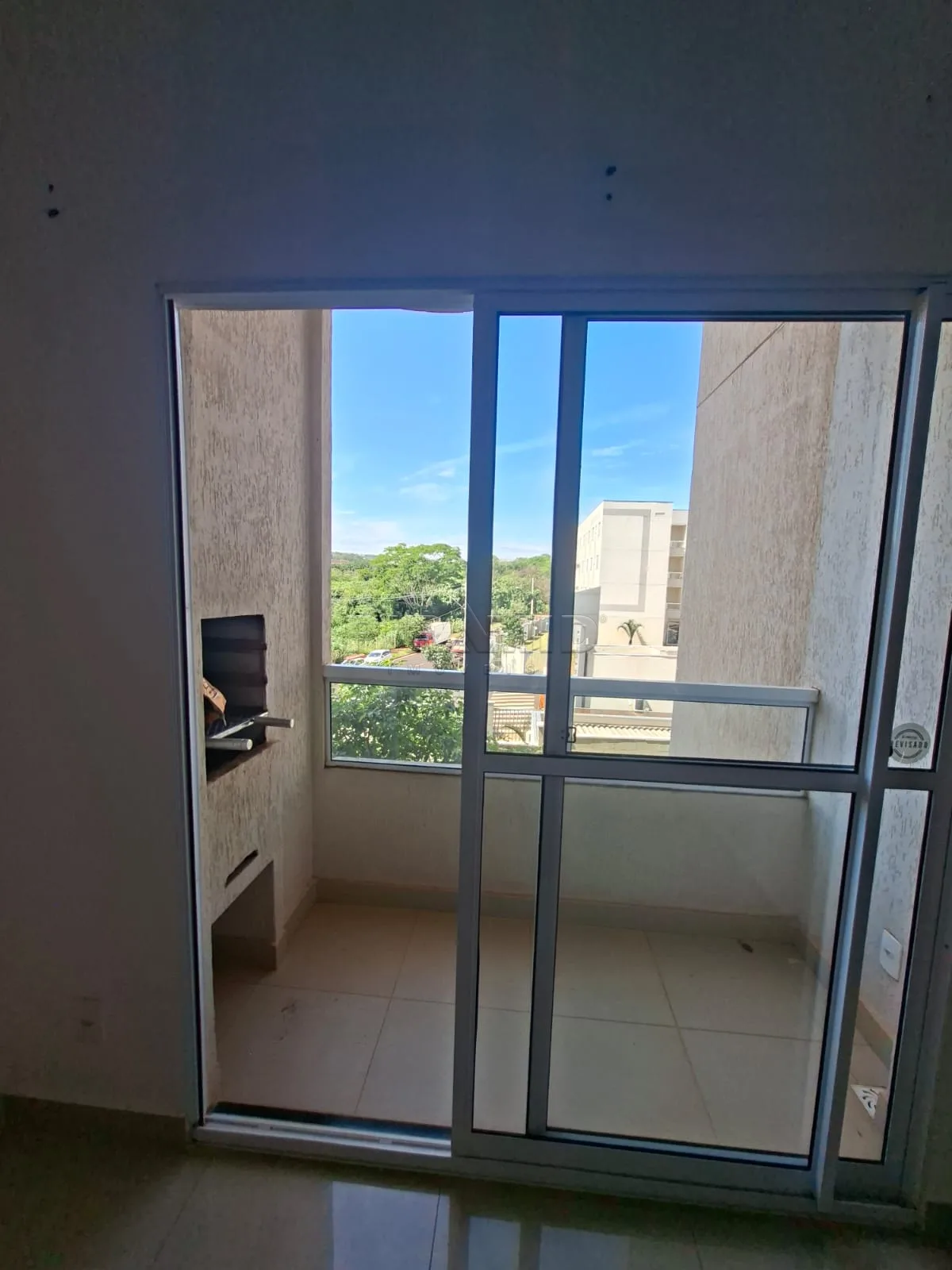 Alugar Apartamento / Padr&atilde;o em Ribeir&atilde;o Preto R$ 1.650,00 - Foto 12