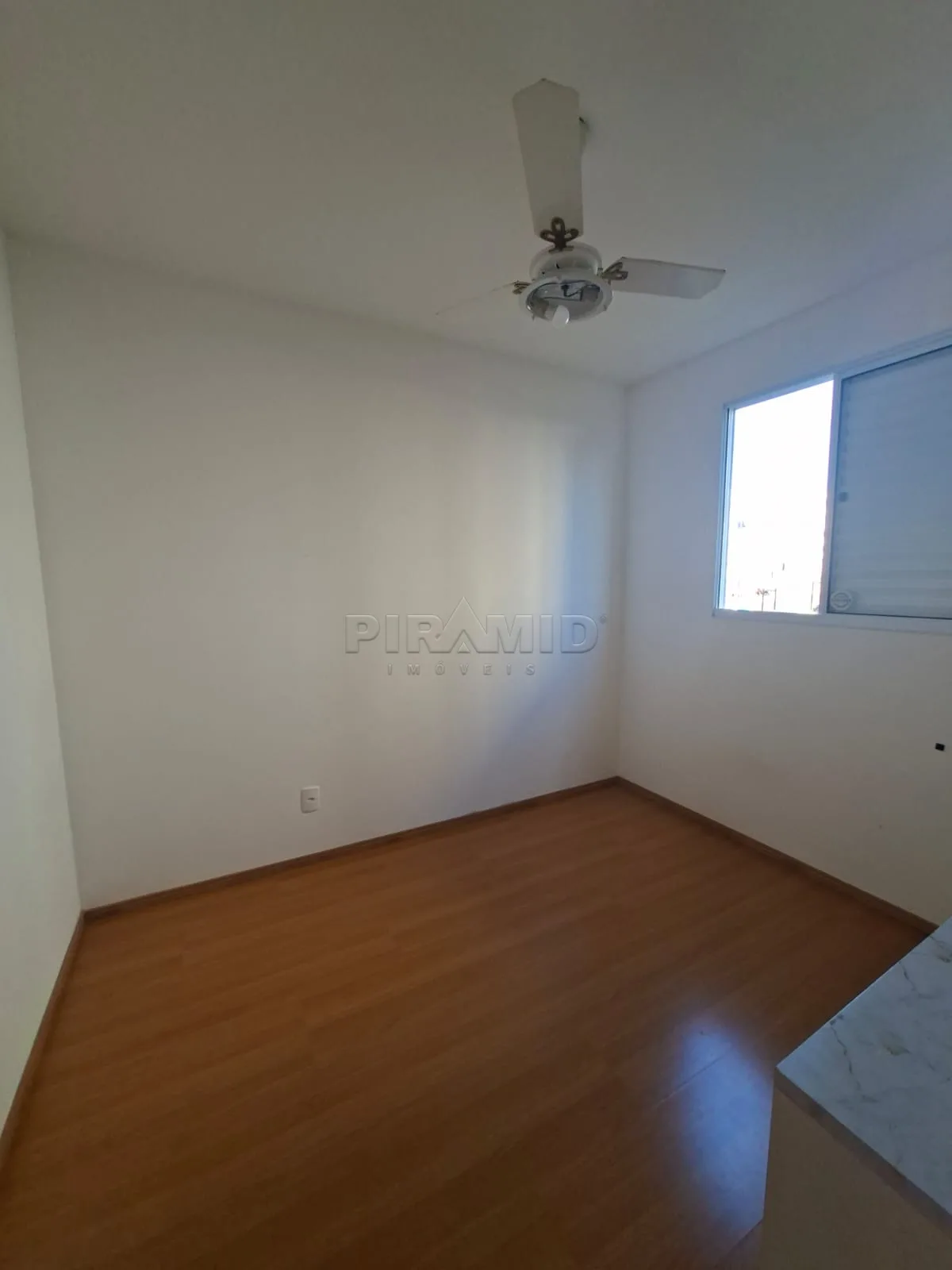 Alugar Apartamento / Padr&atilde;o em Ribeir&atilde;o Preto R$ 1.650,00 - Foto 17