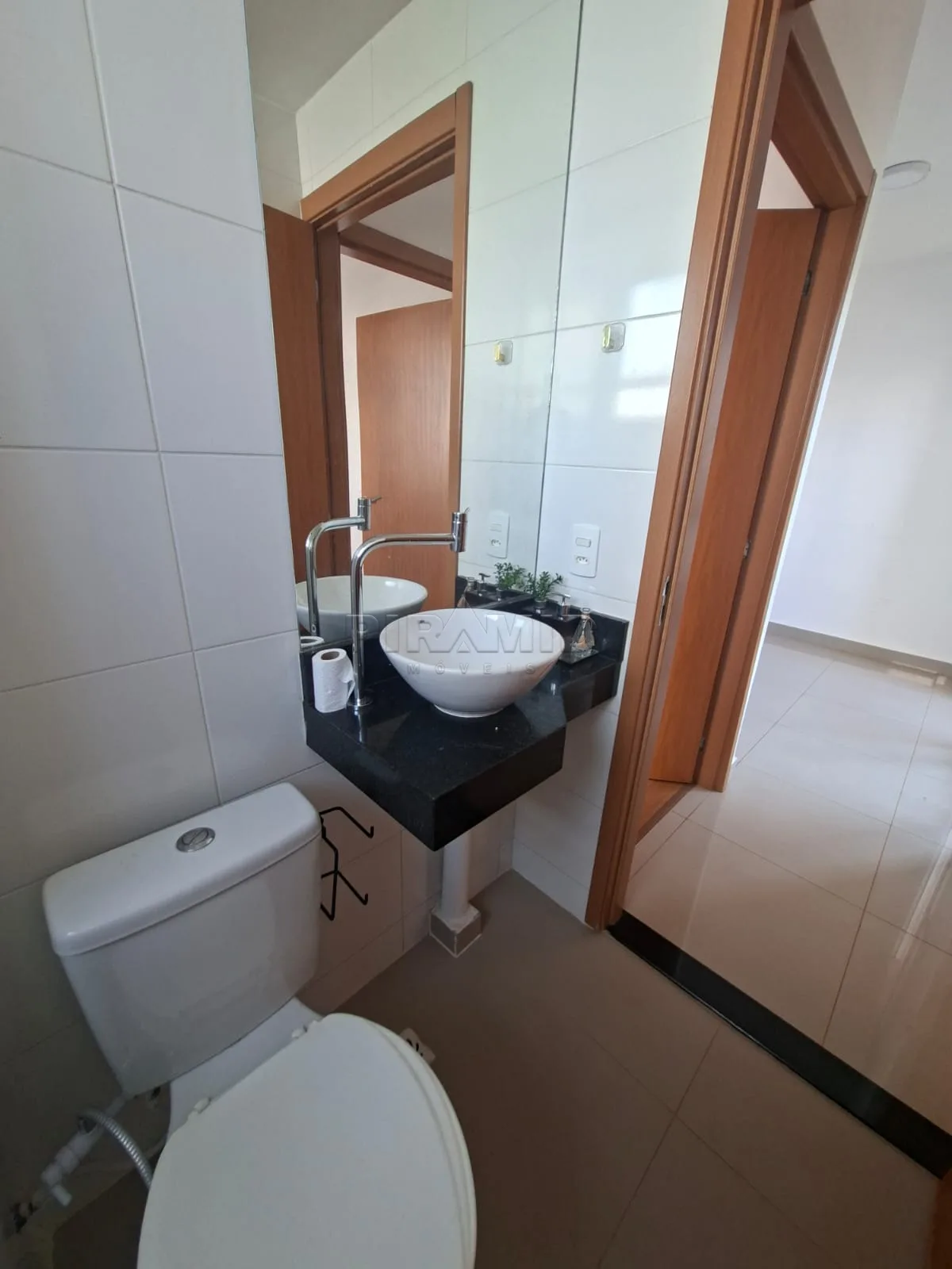 Alugar Apartamento / Padr&atilde;o em Ribeir&atilde;o Preto R$ 1.650,00 - Foto 23