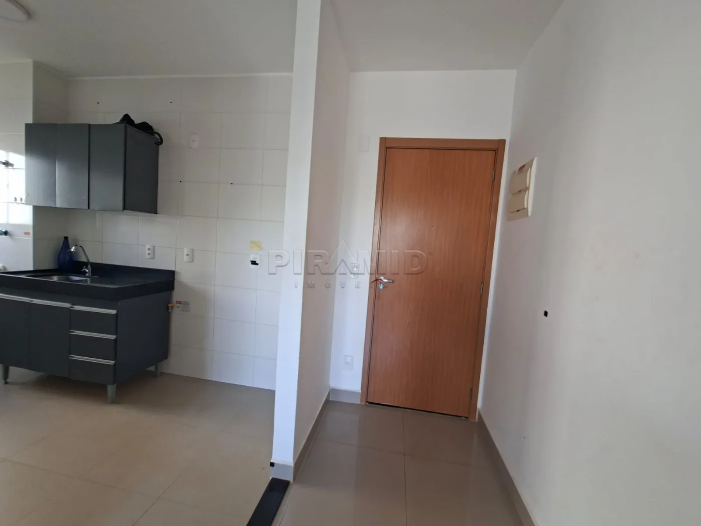 Alugar Apartamento / Padr&atilde;o em Ribeir&atilde;o Preto R$ 1.650,00 - Foto 33