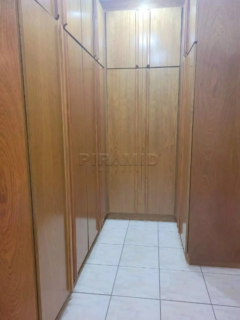 Alugar Casa / Padr&atilde;o em Ribeir&atilde;o Preto R$ 5.500,00 - Foto 15