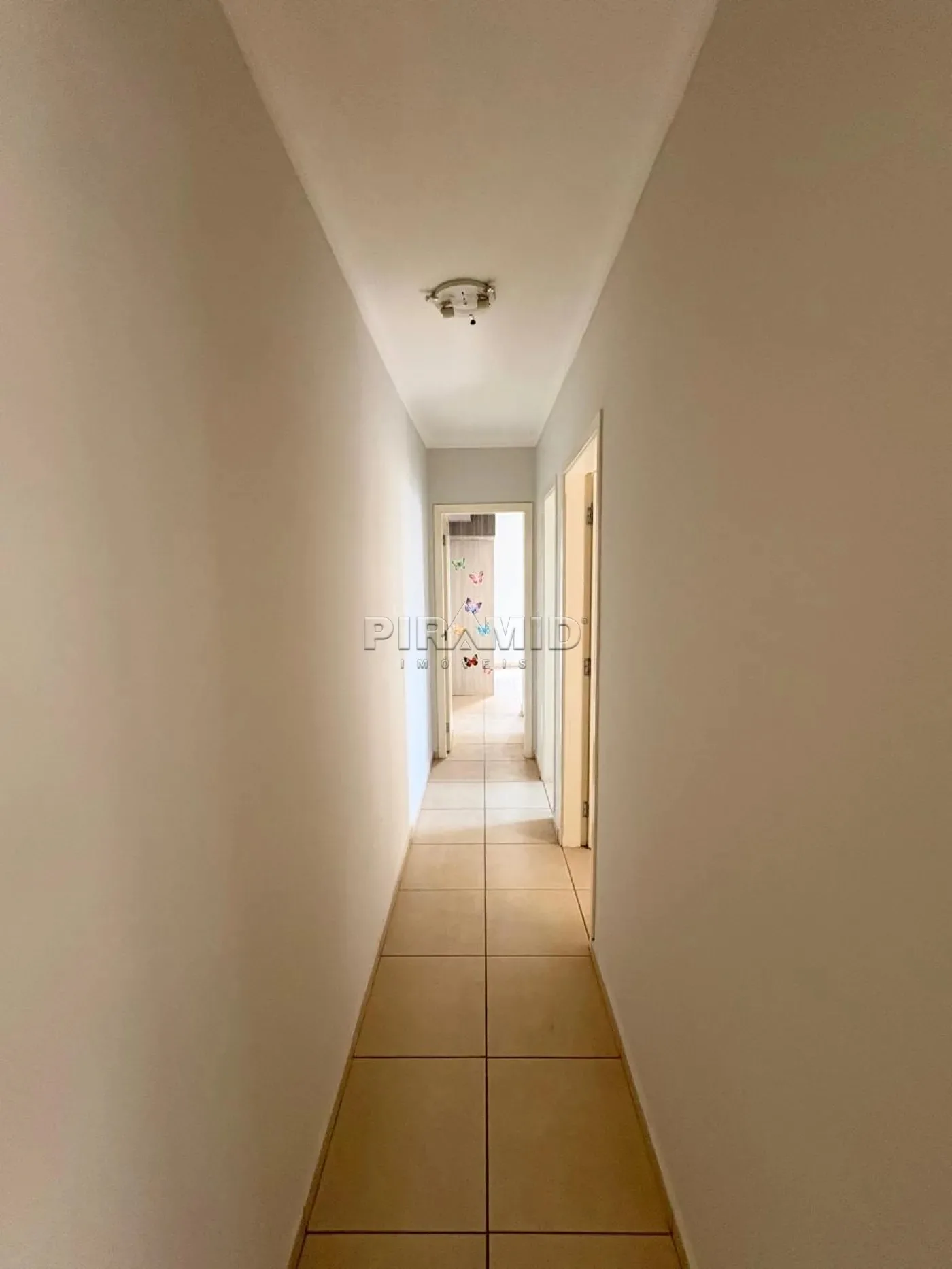 Alugar Apartamento / Padr&atilde;o em Ribeir&atilde;o Preto R$ 2.200,00 - Foto 5