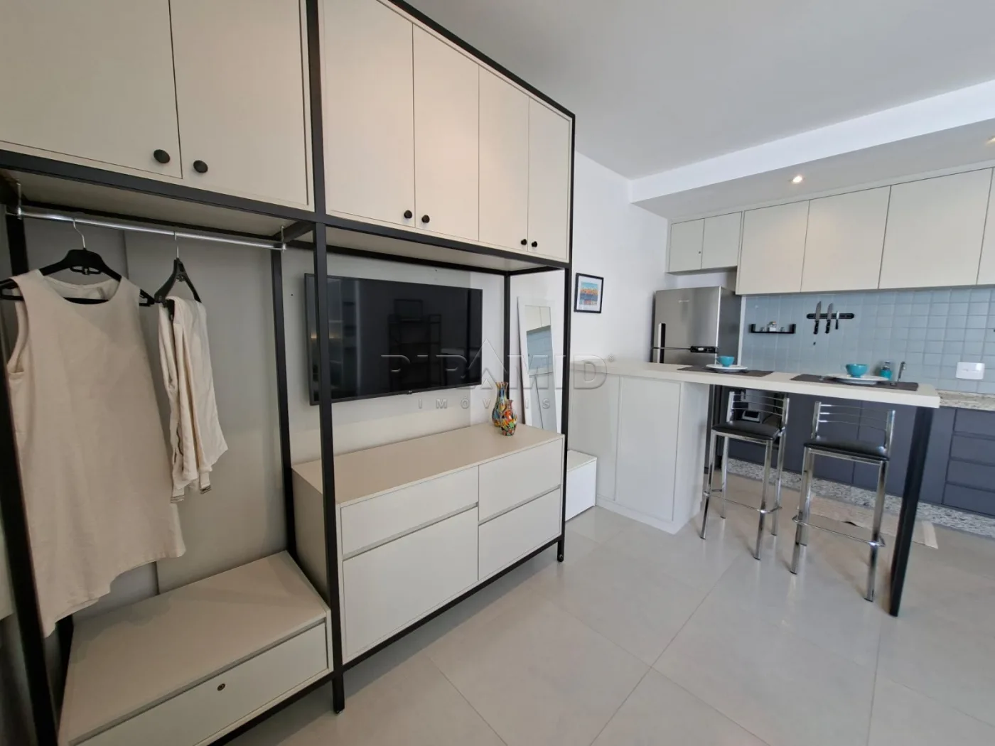 Alugar Apartamento / Padr&atilde;o em Ribeir&atilde;o Preto R$ 1.990,00 - Foto 10