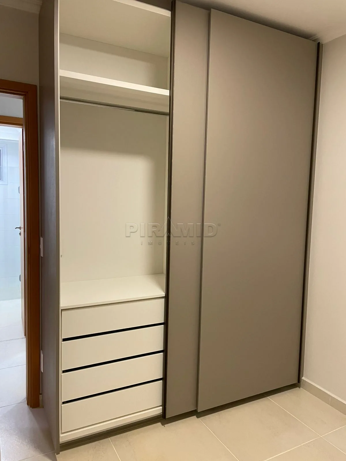 Alugar Apartamento / Padr&atilde;o em Ribeir&atilde;o Preto R$ 4.000,00 - Foto 12