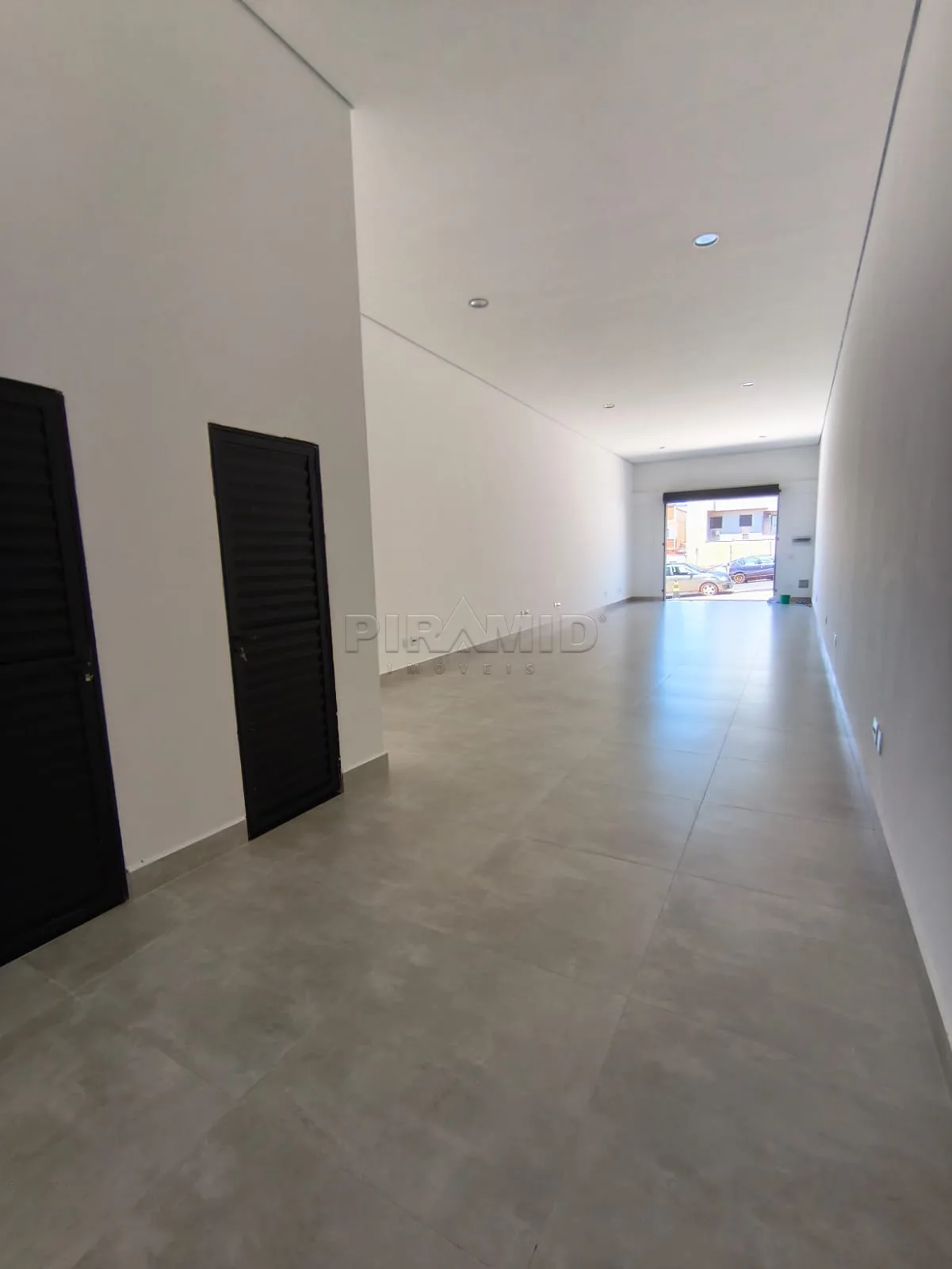 Alugar Comercial / Sal&atilde;o em Ribeir&atilde;o Preto R$ 3.000,00 - Foto 5