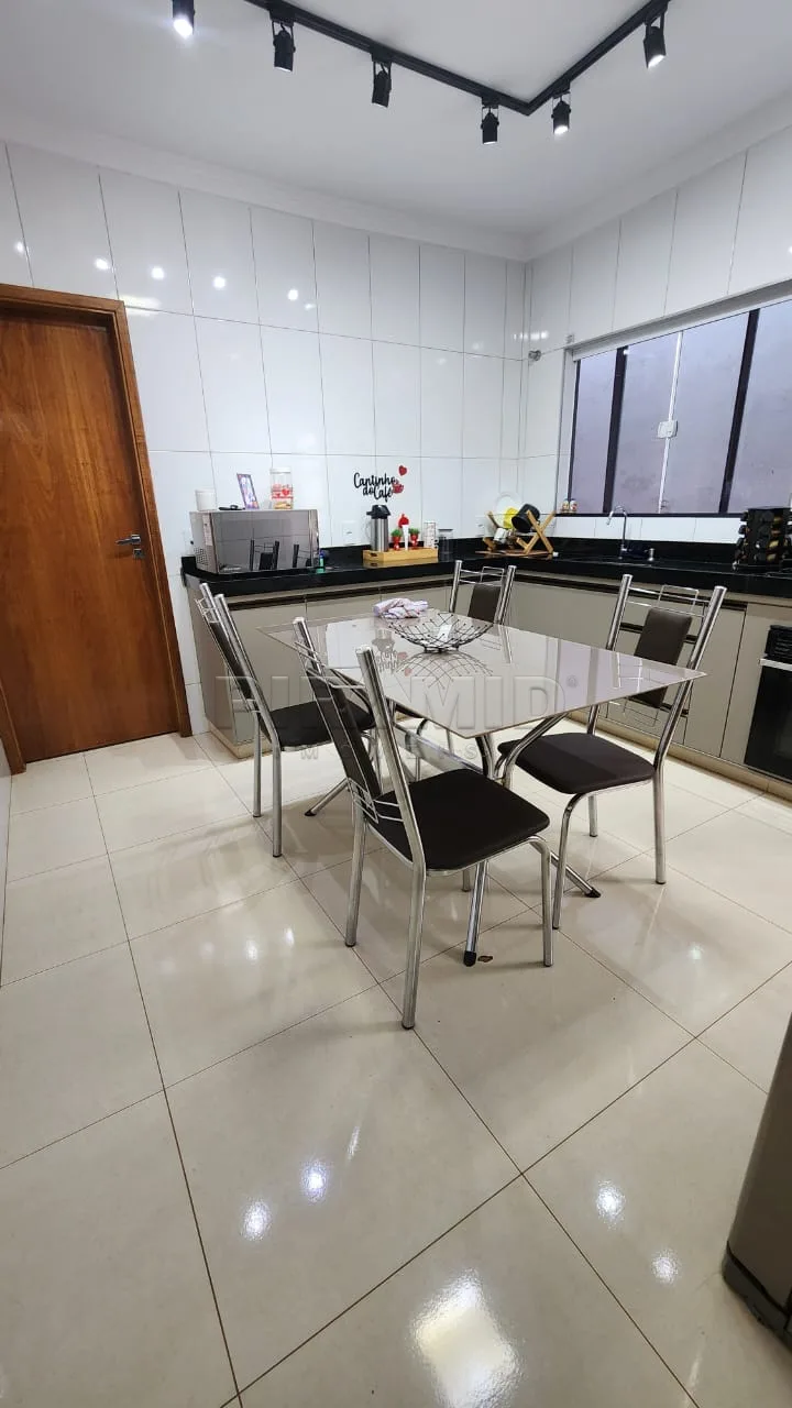 Comprar Casa / Padr&atilde;o em Ribeir&atilde;o Preto R$ 350.000,00 - Foto 4