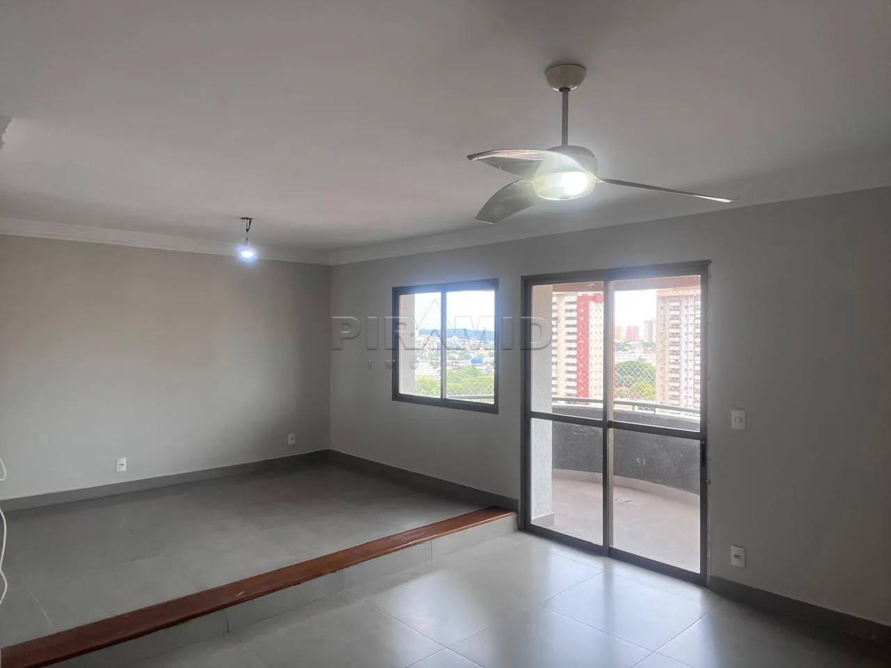 Alugar Apartamento / Padr&atilde;o em Ribeir&atilde;o Preto R$ 2.850,00 - Foto 1