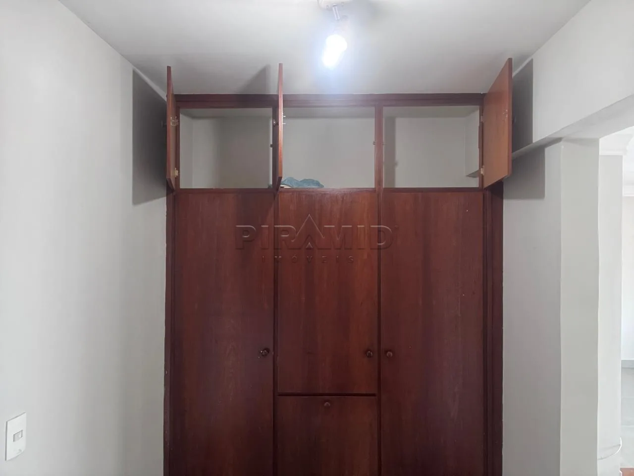 Alugar Apartamento / Padr&atilde;o em Ribeir&atilde;o Preto R$ 2.850,00 - Foto 12