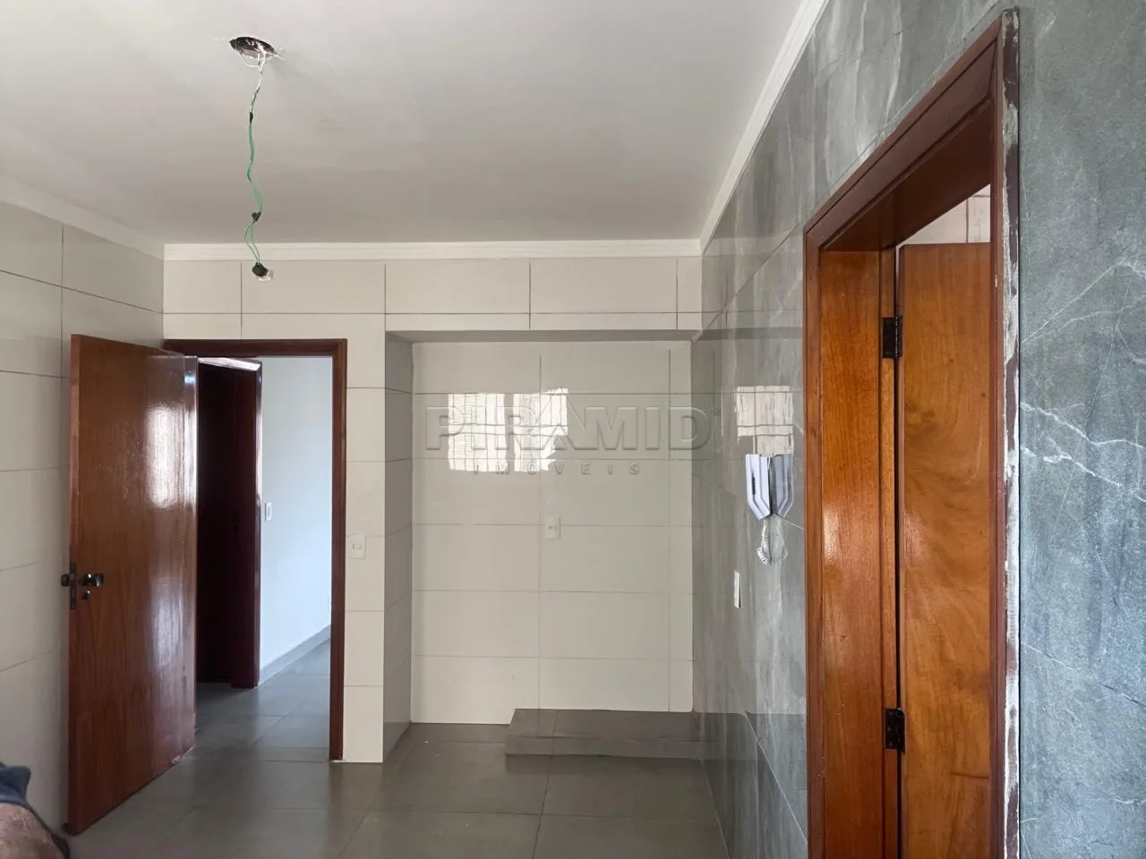 Alugar Apartamento / Padr&atilde;o em Ribeir&atilde;o Preto R$ 2.850,00 - Foto 18