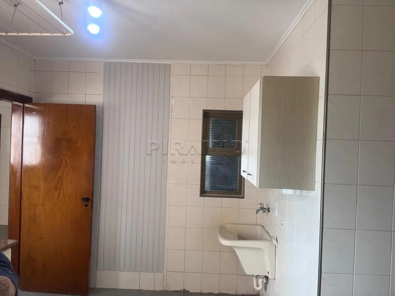 Alugar Apartamento / Padr&atilde;o em Ribeir&atilde;o Preto R$ 2.850,00 - Foto 20