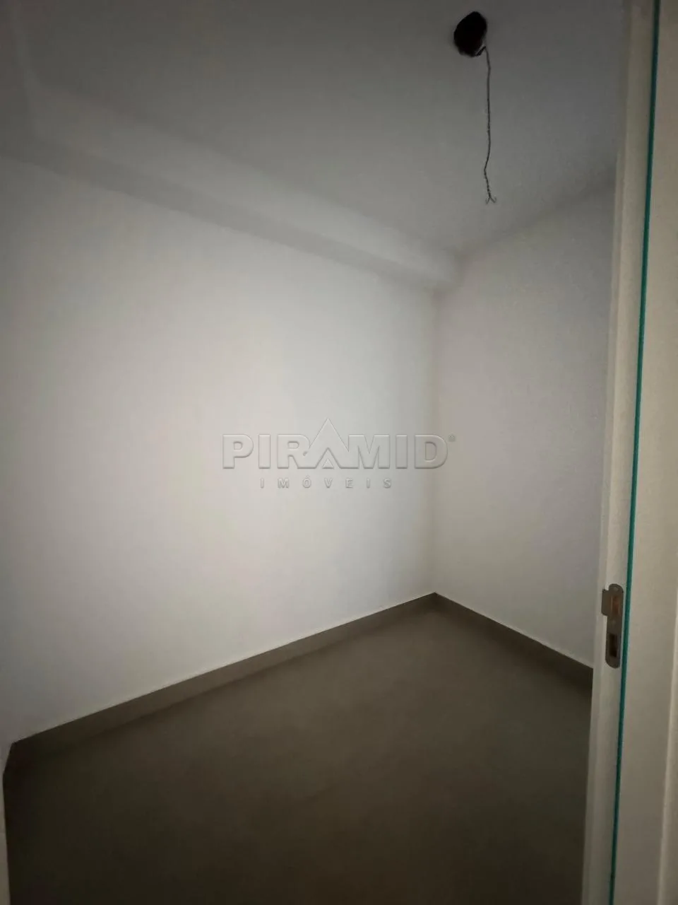 Alugar Apartamento / Padr&atilde;o em Ribeir&atilde;o Preto R$ 15.900,00 - Foto 28