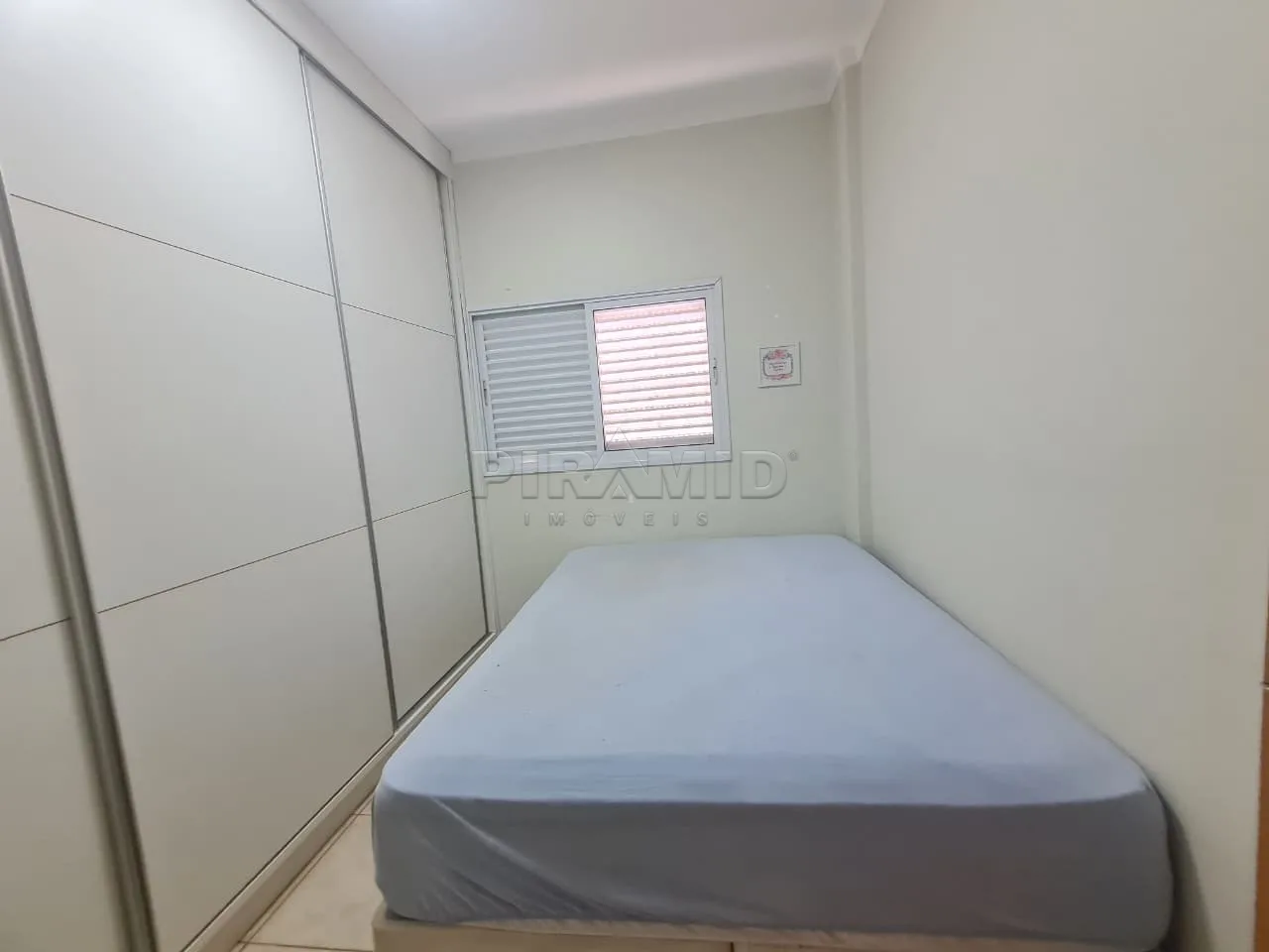Alugar Apartamento / Padr&atilde;o em Ribeir&atilde;o Preto R$ 1.800,00 - Foto 9