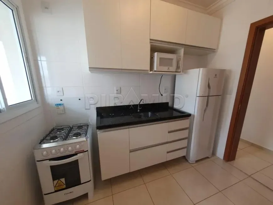 Alugar Apartamento / Padr&atilde;o em Ribeir&atilde;o Preto R$ 1.800,00 - Foto 6