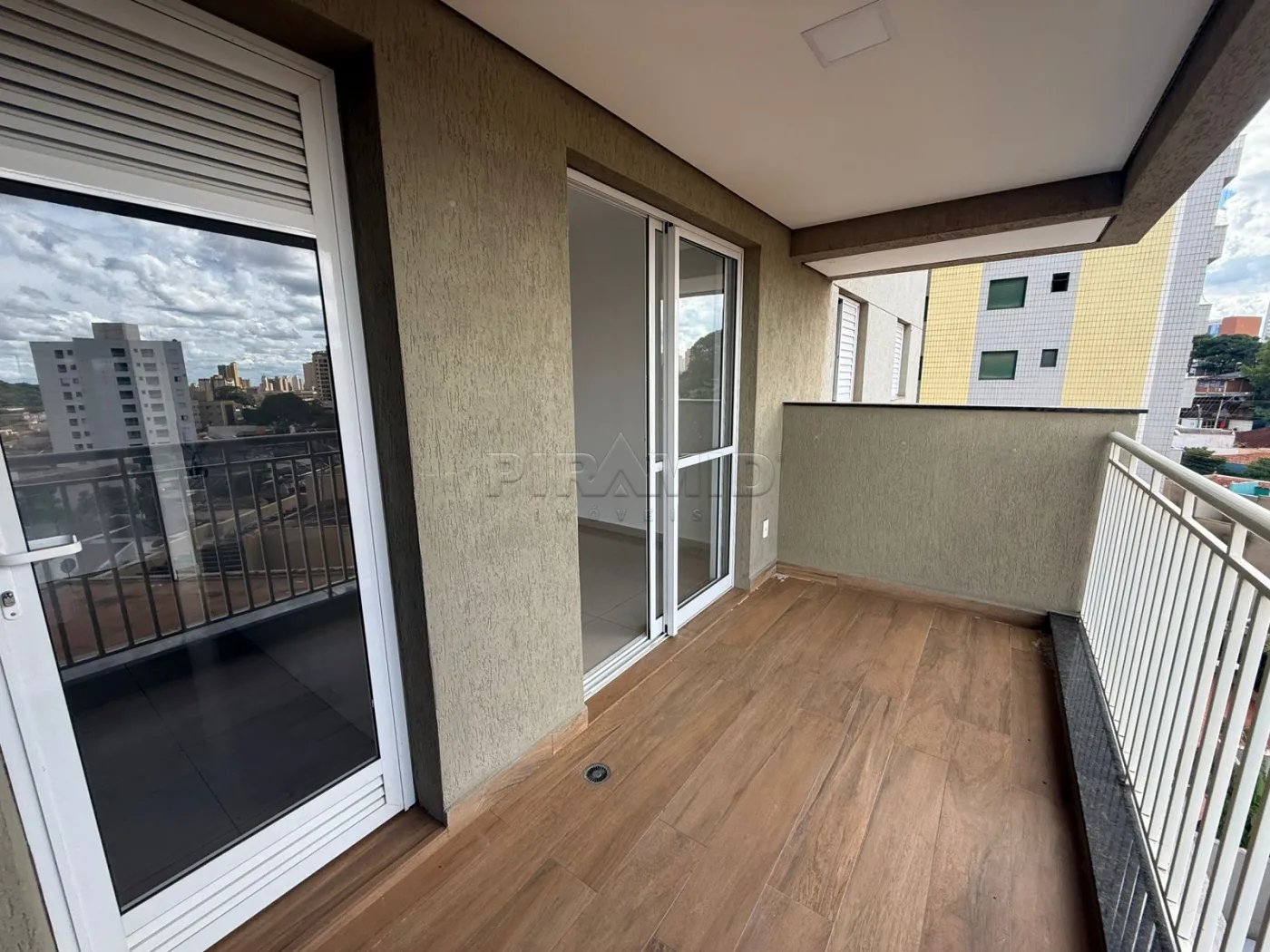 Alugar Apartamento / Padr&atilde;o em Ribeir&atilde;o Preto R$ 2.400,00 - Foto 6