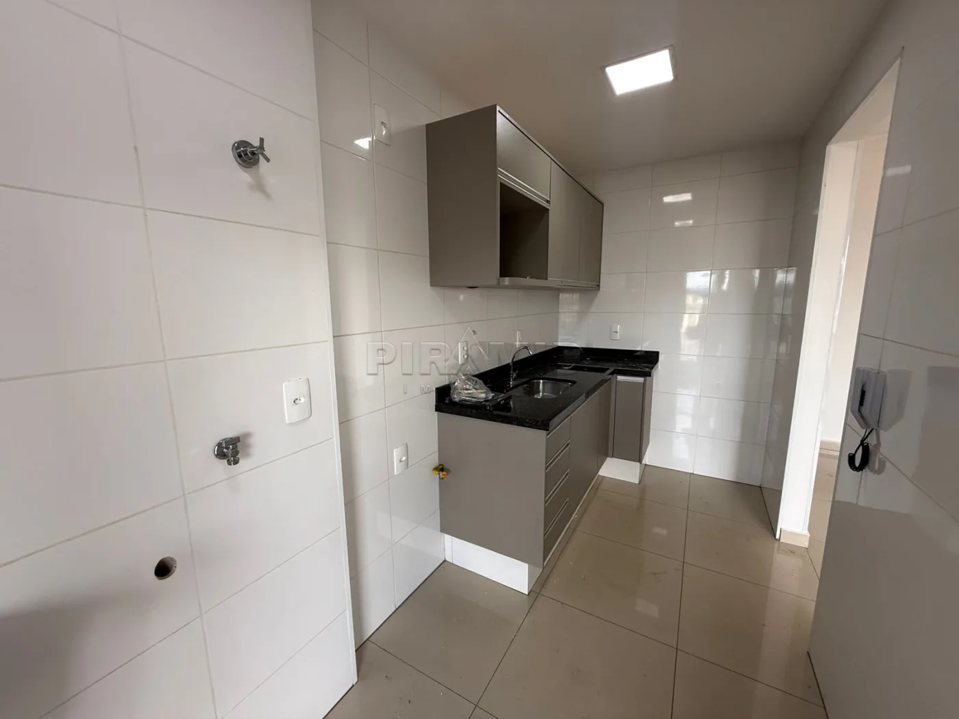 Alugar Apartamento / Padr&atilde;o em Ribeir&atilde;o Preto R$ 2.400,00 - Foto 8