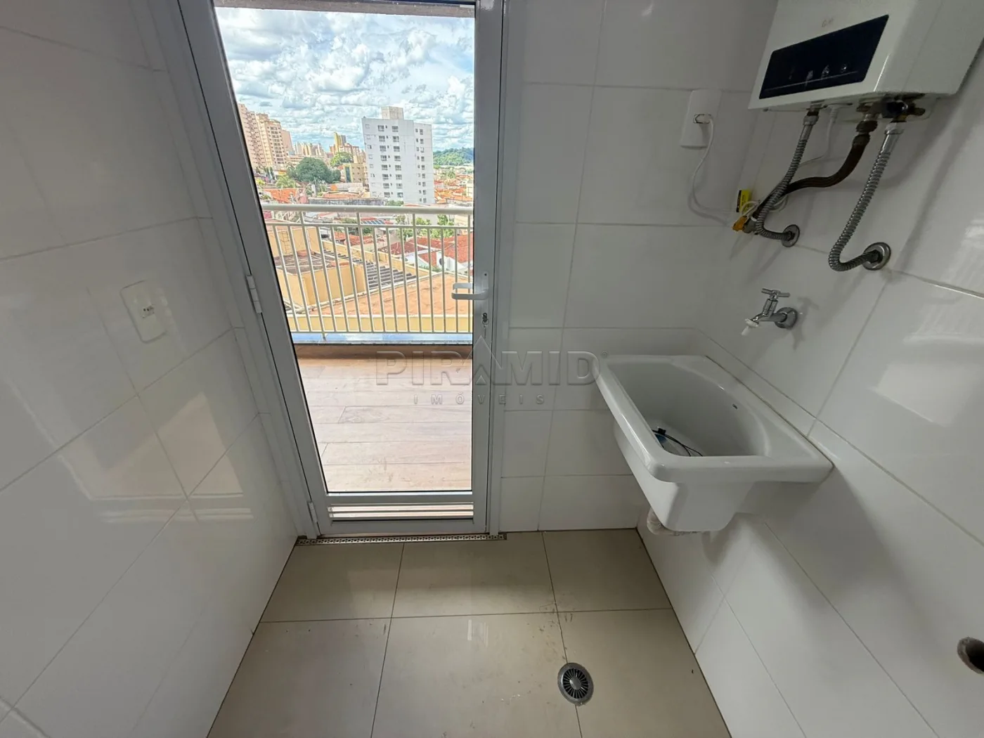 Alugar Apartamento / Padr&atilde;o em Ribeir&atilde;o Preto R$ 2.400,00 - Foto 11