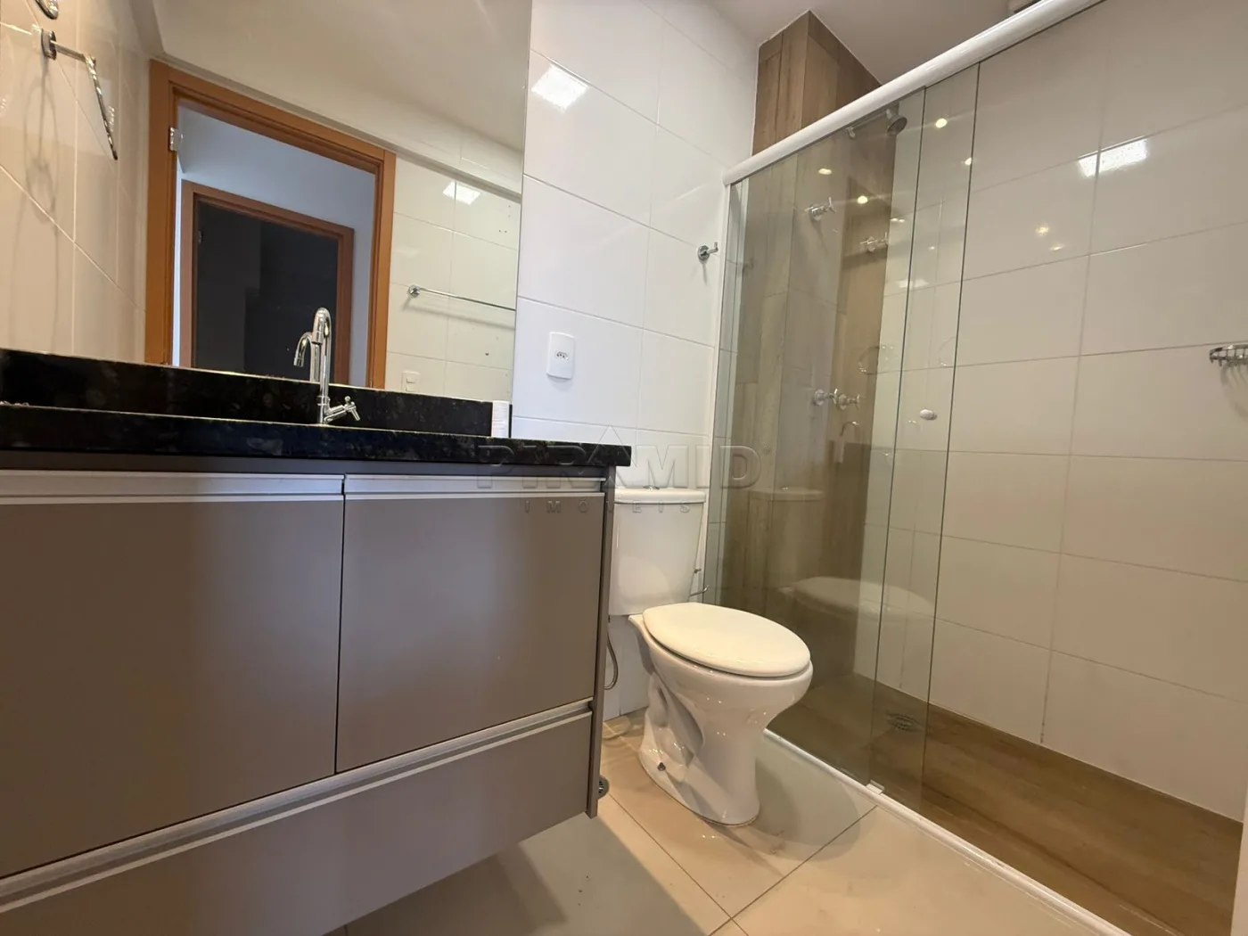 Alugar Apartamento / Padr&atilde;o em Ribeir&atilde;o Preto R$ 2.400,00 - Foto 12