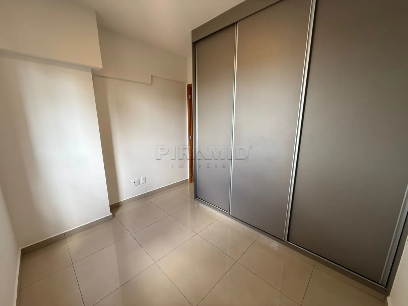 Alugar Apartamento / Padr&atilde;o em Ribeir&atilde;o Preto R$ 2.400,00 - Foto 14