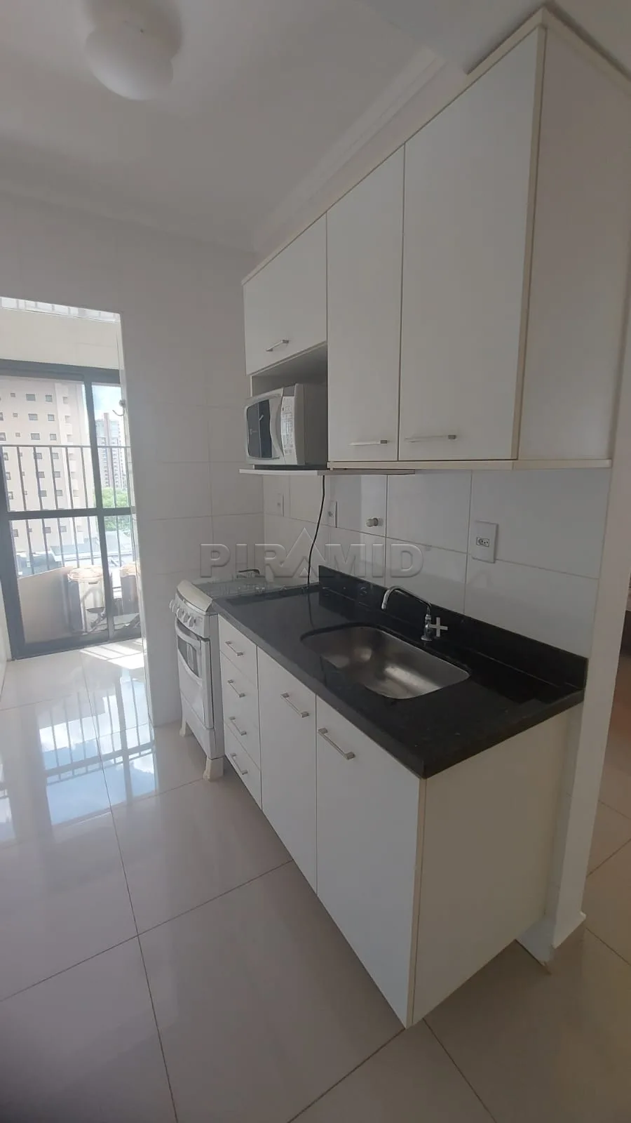 Alugar Apartamento / Padr&atilde;o em Ribeir&atilde;o Preto R$ 1.800,00 - Foto 6