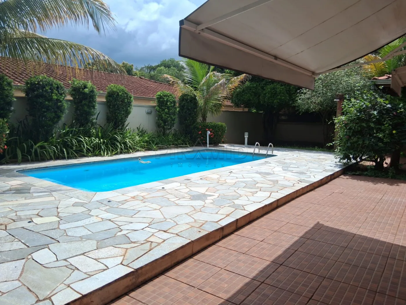 Alugar Casa / Padr&atilde;o em Ribeir&atilde;o Preto R$ 6.000,00 - Foto 1