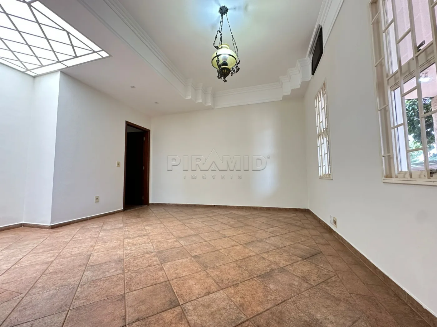 Alugar Casa / Padr&atilde;o em Ribeir&atilde;o Preto R$ 6.000,00 - Foto 17