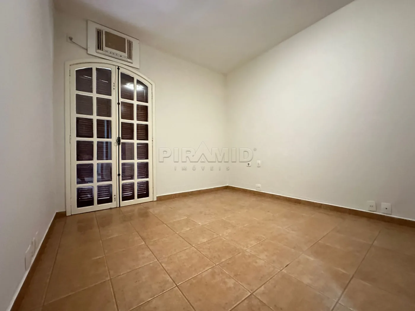 Alugar Casa / Padr&atilde;o em Ribeir&atilde;o Preto R$ 6.000,00 - Foto 26