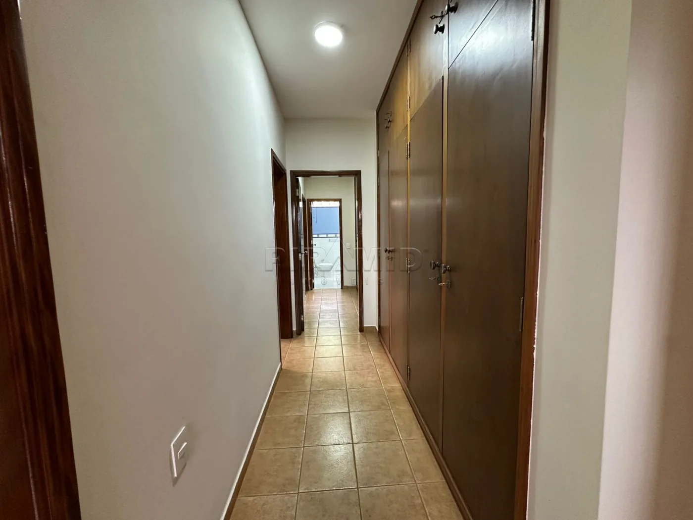 Alugar Casa / Padr&atilde;o em Ribeir&atilde;o Preto R$ 6.000,00 - Foto 21