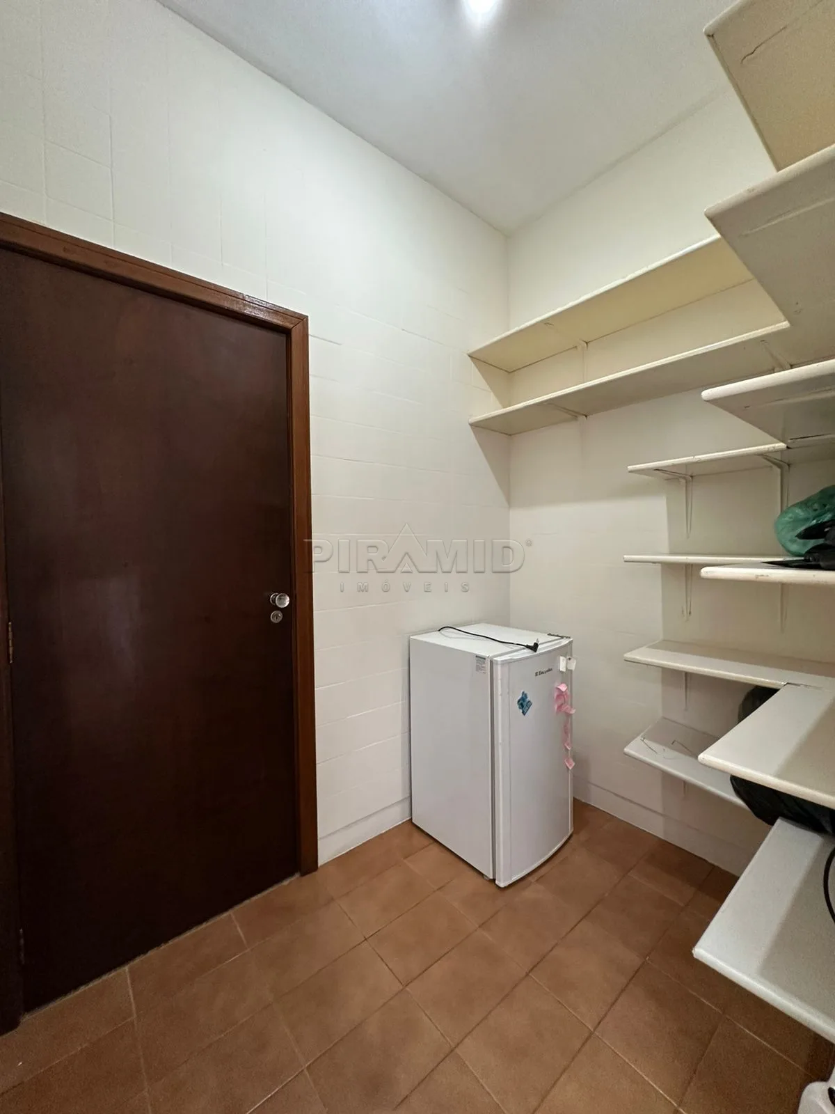 Alugar Casa / Padr&atilde;o em Ribeir&atilde;o Preto R$ 6.000,00 - Foto 40